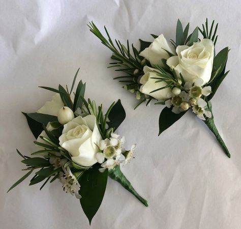 White Spray Rose Corsage, Small Rose Boutonniere, Corsage Mother Of The Bride, Prom Mini Bouquet, Mother Of The Bride Buttonhole, Simple Wedding Corsages For Mothers, Men Corsage, Wedding Corsage For Men, Spray Rose Corsage