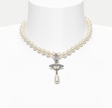 Pearl Vivienne Westwood Necklace, Vivienne Westwood Pearl Drop Necklace, Vivienne Westwood Choker, Vivienne Westwood Necklaces, Vivienne Necklace, Necklace Vivienne Westwood, Vivienne Westwood Pearl Necklace, Vivienne Westwood Necklace, Vivienne Westwood Jewelry