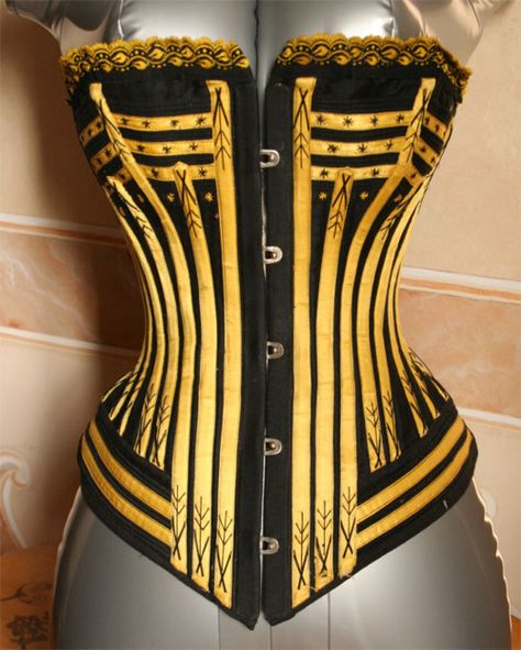 Dishfunctional Designs: Of Corset's Tight! Vintage to Contemporary Corsets Victorian Corsets, Yellow Corset, Edwardian Corsets, Gold Corset, Victorian Corset, Steampunk Corset, Corset Fashion, Lingerie Vintage, Vintage Corset