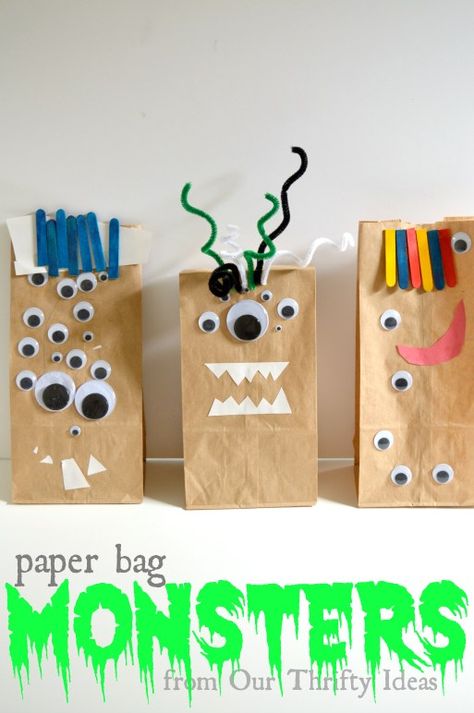 Paper Bag Monsters made by your kids Paper Bag Monsters, Monster Party Ideas, Scary Halloween Crafts, Halloween Paper Bags, Monster Faces, Monster Craft, Paper Bag Crafts, Paper Bag Puppets, Monster Crafts