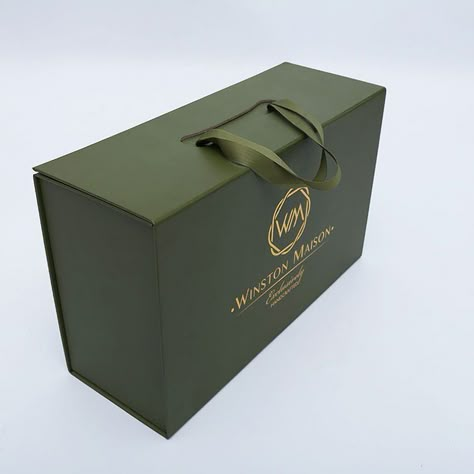 Luxury Bag Packaging, Cardboard Box Design, Shoe Box Packaging, Product Box Packaging, Box Bag Packaging, Packing Box Design, Shoe Box Design, Luxury Brand Packaging, Foldable Paper