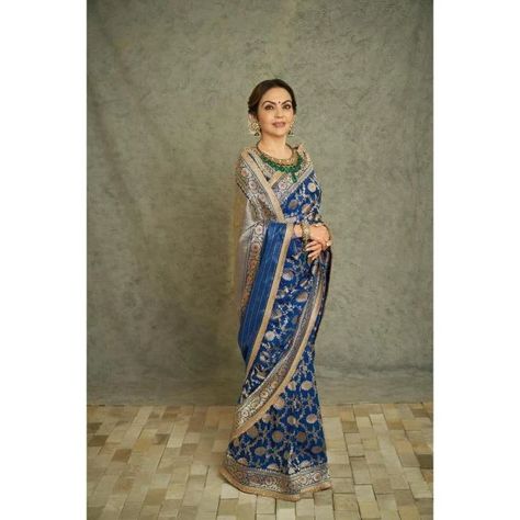 Nita Ambani In Saree, Blue Banarasi Saree Look, Blue Banarasi Saree, Ambani Family, Nita Ambani, Banaras Sarees, Couple Wedding Dress, Banarsi Saree, Saree Blouse Patterns