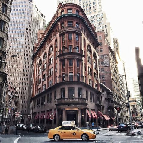 don't look back Financial District Nyc, Taxi Cab, Financial District, City That Never Sleeps, Concrete Jungle, Urban Landscape, City Life, New Yorker, Cityscape