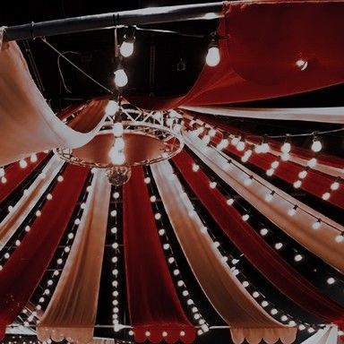 Creepy Clown Pictures, Circus Aesthetic, Dark Circus, Night Circus, Parc D'attraction, Creepy Clown, The Greatest Showman, A Series Of Unfortunate Events, Big Top