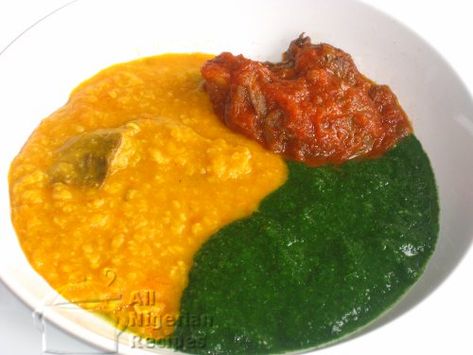 Gbegiri Soup is a Yoruba (Western Nigeria) soup recipe prepared with beans. Nigeria Soup, Gbegiri Soup, All Nigerian Recipes, Nigerian Food Recipes, Nigerian Foods, Beans Soup, Nigeria Food, Plantain Recipes, Soup Beans