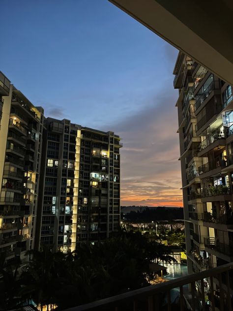 #aestheticfeed #explore #explorepage #asian #hangout #aesthetic #view #condominium #sky #sunset Condominium Aesthetic, Condo Aesthetic, Hangout Aesthetic, Pretty Apartments, Aesthetic View, Davao City, Beautiful House Plans, Sky Sunset, Apartment Complexes