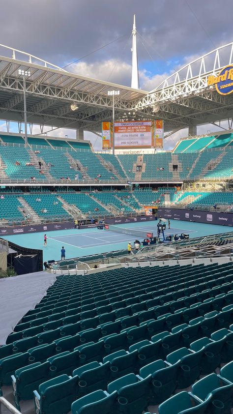 Miami Open Tennis, Miami Open, Us Open Tennis, Tennis Aesthetic, Tennis Tournaments, Match Point, Tennis Club, Tennis Clubs, Us Open