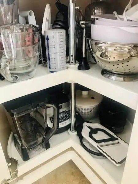 Lazy Susan Trash Can, How To Utilize A Lazy Susan Cabinet, Kitchen Organization Lazy Susan Cabinet, Organized Corner Kitchen Cabinet, Organizing Pots And Pans In Corner Cabinet, Lazy Susan In Pantry Corner, Lazy Susan In Cabinet, Lazy Suzy Organization, Kitchen Turntable Cabinet Organization