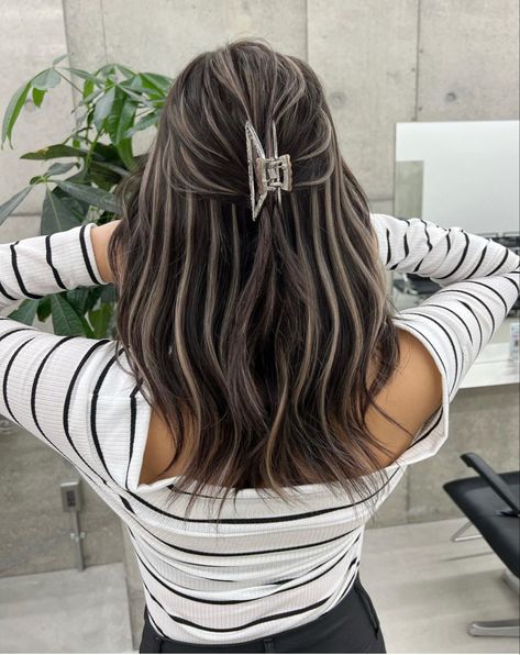 Hair Strips Color Highlights, Short Hair Color Highlights, Highlight Hair Color, Trendy Balayage, Hair Stripping, Gray Balayage, 2024 Hair Color, Highlight Hair, My Haircut