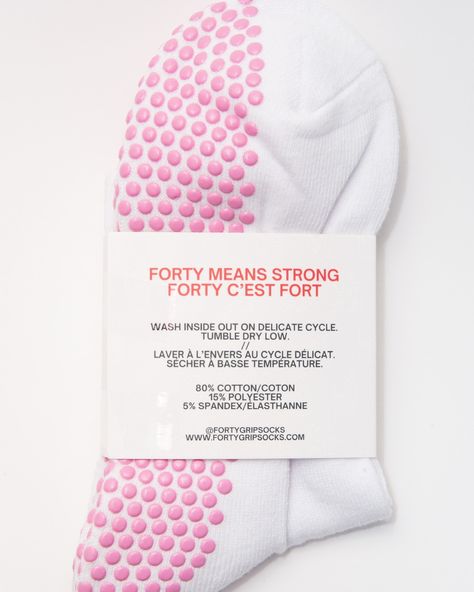 FORTY grip socks are made with silicone grip pads from toe to heel so that you can focus on your movements and not worry about falling 👯‍♀️ Available online at fortygripsocks.com and in select studios ❤️‍🔥 #gripsocks #fortymeansstrong #pilates #lagree #barre #yoga Pilates Lagree, Lagree Pilates, Pilates Socks, Socks Packaging, Pilates Barre, Pilates Studio, Focus On Yourself, Focus On, Crew Socks