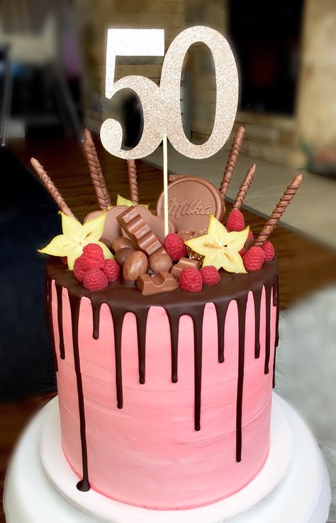 Tom Cake, Pink Cakes, Elegant Birthday Cakes, Birthday Inspo, Birthday Cake Chocolate, Pink Chocolate, Elegant Birthday, Drip Cake, Pink Party