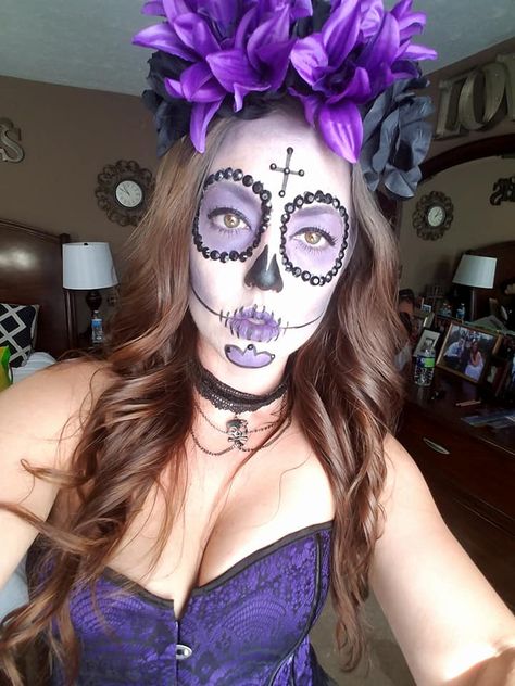 sugar skull purple Catrina Makeup, Costume Ideas, Sugar Skull, Makeup Ideas, Halloween Costume, Halloween Face, Face Makeup, Halloween Face Makeup, Halloween Costumes