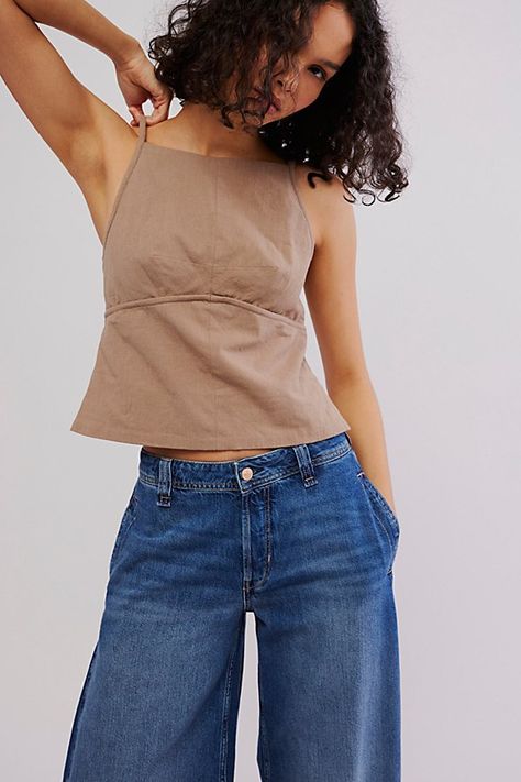 Jeans Tank Top, Slouchy Jeans, Stylish Summer Outfits, Linen Tank, Dresses Ideas, Linen Top, Linen Clothes, Boho Tops, Boho Clothing