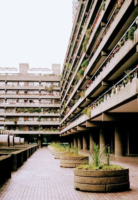 Barbican Aesthetic, Brutalist Architecture London, Barbican Centre London, The Barbican London, Brutalist London, Brutalism Aesthetic, London Barbican, Neo Brutalism, Barbican Estate