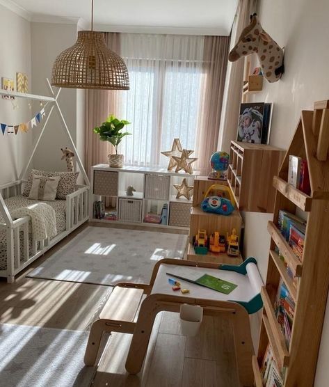 Nursery Dark Wood Floors, Ways To Add Storage To Home, Small Bedroom Playroom, Montesorri Nursery Room, Two Kids Room Design, Bedroom With Wallpaper Accent Wall, Child Room Ideas, Montessori Room Ideas, Bedroom Ideas For Kids