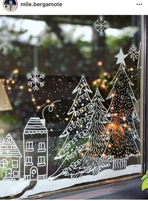 Diy Christmas Window, Jul Diy, Christmas Window Painting, Christmas Window Display, Winter Window, Christmas Chalkboard, Christmas Window Decorations, Xmas Deco, Christmas Window