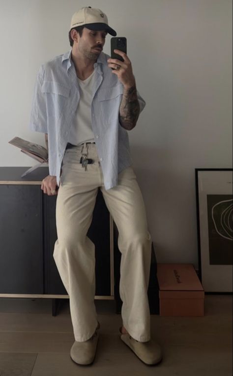 Beige Button Up Shirt Outfit Men, Summer Birkenstock Outfit, Birkenstock Boston Outfit Men, Japanese Streetwear Mens, Americana Fashion Men, Daniel Simmons, Beige Pants Outfit, Shorts Summer Outfit, Money Clothing