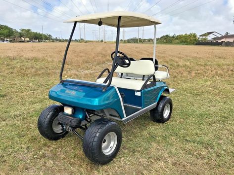 custom paint 2004 Club Car gol cart Painting A Golf Cart, Club Car Golf Cart Makeover, Golf Cart Enclosure, Retro Golf Cart, Lowrider Golf Cart, Golf 7 R, Golf Carts For Sale, Ezgo Golf Cart, Club Car Golf Cart