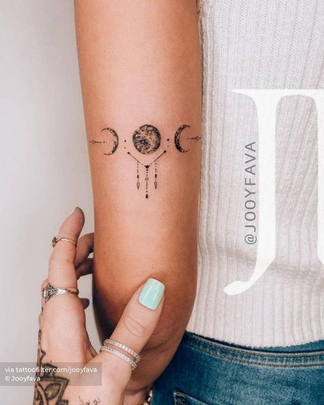 Tricep Tattoos, Planet Tattoo, Protection Tattoo, Chakra Tattoo, Moon Phases Tattoo, Moon Tattoos, Om Tattoo, Planet Tattoos, Spiritual Tattoos