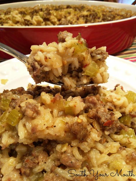 Paula Deen-Style Sausage and Rice Casserole | FaveSouthernRecipes.com Thanksgiving Sausage, Sausage Dressing, Sausage And Rice Casserole, Rice And Meat, Sausage And Rice, Rice Dressing, Sausage Rice, Rice Stuffing, Cook Rice