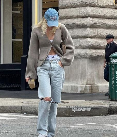 Elsa Hosk Outfits, Elsa Hosk Style, Hailey Rhode Baldwin, Ny Outfits, Models Off Duty Style, Fall Trends Outfits, Daily Outfit Inspiration, Elsa Hosk, Influencers Fashion