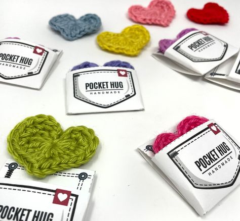 Can’t stop making these little hearts. They just happen to work perfectly with my printable Pocket Hug pockets! Coincidence? Probably not 😆 For a free pattern to these hearts check yesterday’s post. Printables are available in my shop - link you know where. #theknottyboss #crochetgift #crochetheart #crochetpocketheart #crochetheart #crochetgeek #instacrochet #crochetlove #crochetinspo #knottypocketheart #craftycontent #crochetpackaging #packingorders #printablepackaging #graphicdesigner #my... Pocket Hug Free Printable, Diy Crochet Heart, Crochet Geek, Pocket Hug, Heart Pocket, Crochet Heart, Crochet Coasters, Crochet Gifts, Diy Crochet