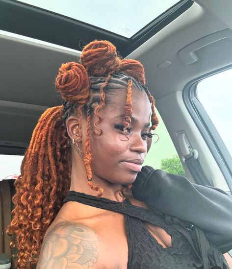 Starter Locs Women, Starter Locs Hairstyles For Women Short, Marley Twists Over Locs, Loc Retwist Styles For Women, Loc Ponytail Styles, Aquarius Hair, Retwist Locs Style, Hairstyles Faux Locs, Female Loc Styles