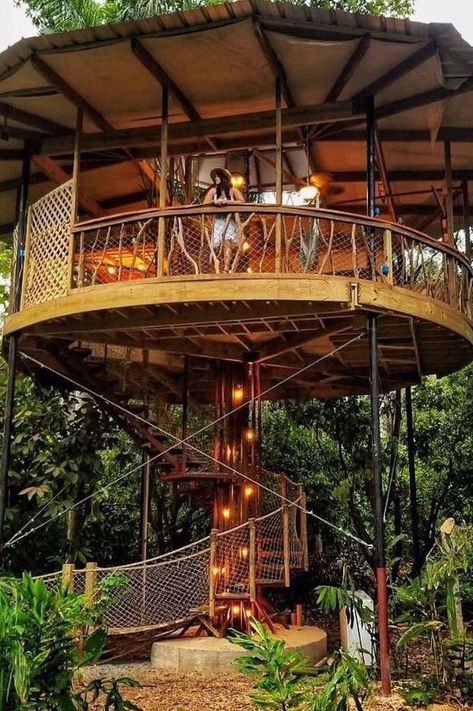 Check out these amazing treehouse airbnbs across the beautiful tropical island of Puerto Rico and spend your vacation perched high in the tree tops. Arch Stairs, Luxury Tree Houses, Beautiful Tree Houses, Puerto Rico Pictures, Puerto Rico Trip, Crazy Houses, Treehouse Hotel, Tree House Plans, Bamboo House Design