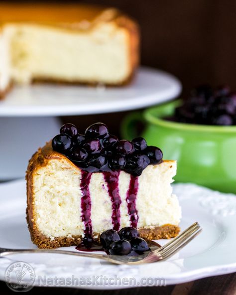 Best Cheesecake Recipe With Blueberry Topping | NatashasKitchen.com Blueberry Topping For Cheesecake, Slice Of Cheesecake, The Cheesecake Factory, Cheesecake Toppings, Blueberry Topping, Torte Cupcake, Blueberry Sauce, Best Cheesecake, Easy Cheesecake Recipes