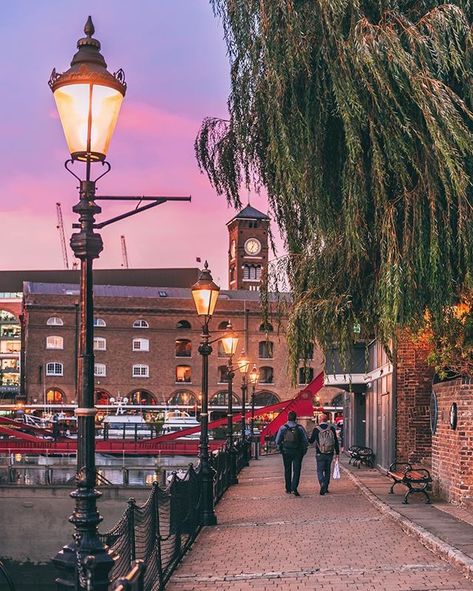 Weve had quite the sunsets the past few days here in #London. This is St. Katherine Docks. Saint Katherine, London Calling, London Travel, East London, Lamp Post, Engagement Photos, In London, Mood Board, Vision Board