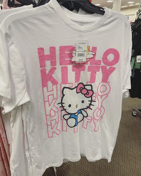 Sanrio Outfits, Sanrio Clothes, Hello Sanrio, Baggy T-shirt, Kitty Clothes, Hello Kitty Clothes, Trendy Shirt Designs, Fasion Outfits, Hello Kit