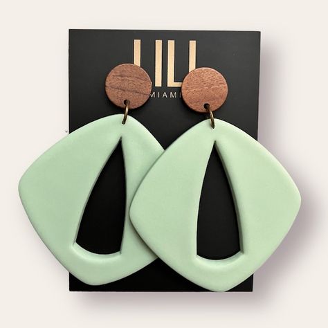 Perfume Jewelry, Sage Green Color, Green Square, Earring Ideas, Snake Earrings, Wooden Tops, Earring Crafts, Square Earrings, Wooden Earrings