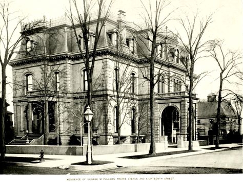 In the late 1800s millionaires were nearly as scarce as billionaires are today. Prairie Avenue’s chief claim to fame dates from this… Chicago South Loop, Millionaires Row, American Mansions, The Great Fire, Old Mansions, Michigan Avenue, Chicago History, Historic Mansion, Chicago Photos