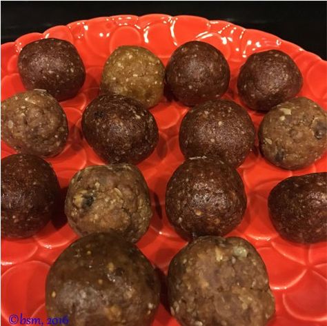 energy balls for ski snacks Ski Snacks, Power Balls, Energy Snacks, Snacks To Make, Energy Balls, The Brave, Lunch Ideas, Treat Yourself, Brave