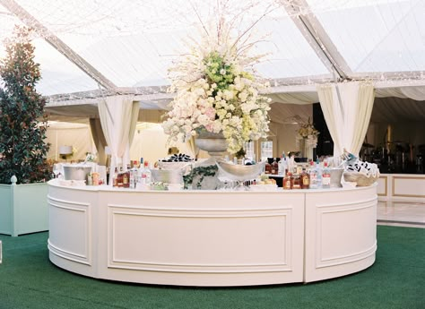 Crisp Clean + Modern White Round Bar | Wedding Reception Drink Station Inspo White Bar Wedding Receptions, Round Bar Wedding Receptions, Bars For Wedding Reception, White Round Bar Wedding, Stations At Weddings Receptions, Statement Bar Wedding, Wedding Bar Indoor, Circular Bar Wedding, Round Wedding Bar