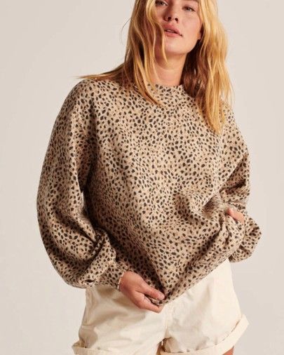 abercrombie, pullover, oversized pullover, loungewear Sweatshirt With Collar, Cheetah Print Sweatshirt, Oversized Crewneck, Yellow Sweatshirt, Tie Dye Sweatshirt, Womens Crewneck, Oversized Pullover, Abercrombie And Fitch, Crew Sweatshirts