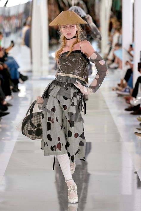 Catwalk Collection, Mode Ootd, Dressed To Kill, John Galliano, Runway Collection, Spring 2024, Fashion Week Spring, Paris Fashion, Runway Fashion