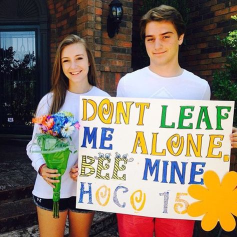 Cute Hoco Proposals, Boutonniere Prom, Cute Promposals, Promposal Ideas, Cute Prom Proposals, Dance Proposal, Prom Proposals, Sadie Hawkins, Hoco Ideas