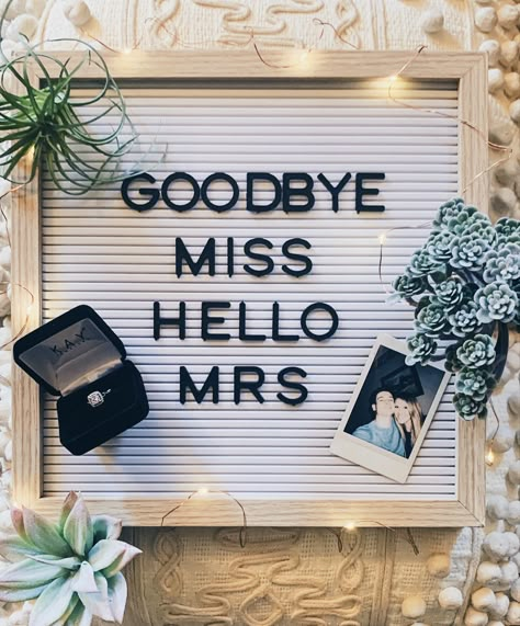 Letterboard Engagement Announcement, Engagement Announcement Letter Board, Diy Engagement Announcements, Letter Board Engagement Photos, Engagement Letterboard Ideas, Engament Announcements, Funny Engagement Announcement Photos, Engagement Anouncment Ideas, Engagement Announcement Ideas Facebook