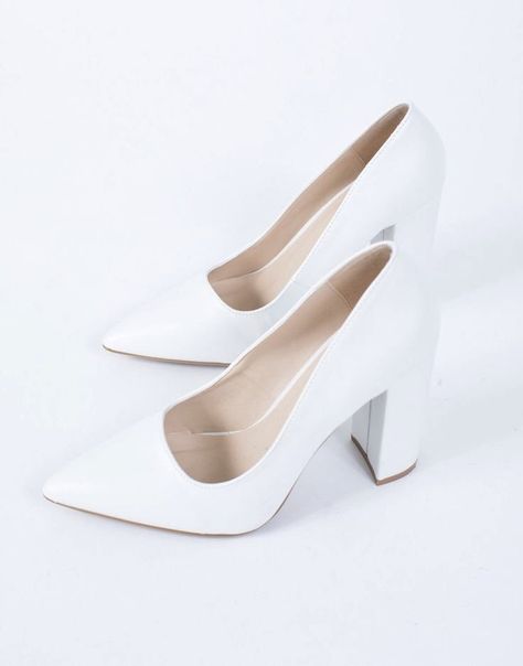 Kasut Tumit Tinggi, Best Bridal Shoes, Dr Shoes, Ladies Sandals, White Pumps, Prom Shoes, Womens Shoes High Heels, Footwear Design Women, Womens Shoes Wedges