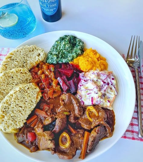 Banting Meals Ideas South Africa, Several Colors Meal South Africa, South African Christmas Lunch Ideas, Sunday Kos South Africa, 7 Colours Food South Africa, Seven Colours Meal South Africa, South African Traditional Food, Cooking Soul Food, Healthy Food Dishes