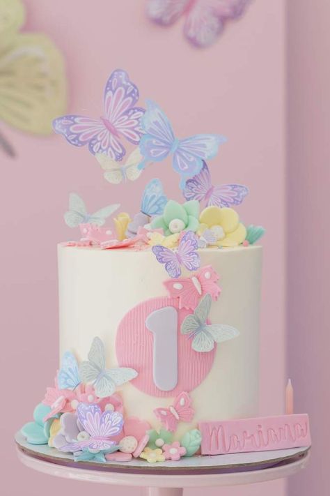 Feast your eyes on this beautiful Butterfly birthday party! The birthday cake is so enchanting! See more party ideas and share yours at CatchMyParty.com Butterfly Theme Cake, Butterfly Birthday Cake, Butterfly Birthday Decorations, Baby 1st Birthday Cake, Butterfly 1st Birthday, Butterfly Birthday Party Decorations, Butterfly Themed Birthday Party, Butterfly Birthday Theme, Butterfly Birthday Cakes