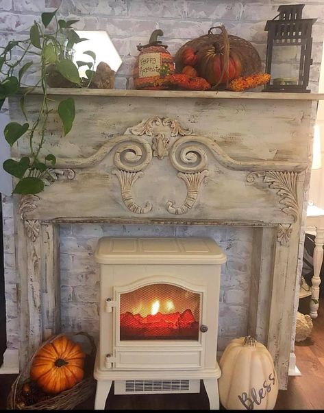 Faux Fireplace Surround, Fake Fireplace Heater, Wood Stove Decor, Fireplace Desk, Decorate Apartment, Faux Fireplace Ideas, Fireplace Surround Ideas, Stove Decor, Farmhouse Mantle Decor