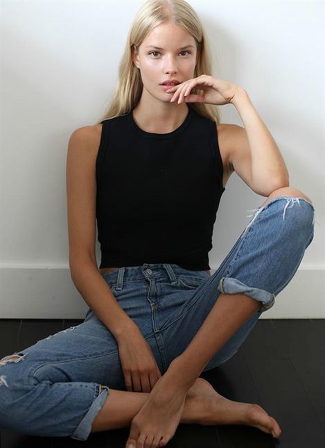 ALENA BLOHM - Model Management Alena Blohm, Fashion Week Trends, Girls Denim, Fashion Week Street Style, Spring Summer Outfits, Perfect Outfit, Casual Style, Casual Fashion, Women Jeans