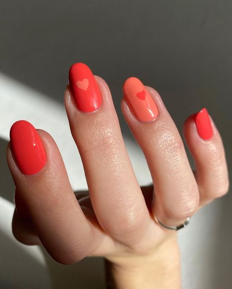 valentine’s day heart nails with inverted twist nail inspo funky fun by @juliagrace.nails Nail Inspo Funky, V Nails, Coral Nail, Coral Nails, Heart Nails, Easy Nail Art, Nails Nails, Simple Nails, Red Heart