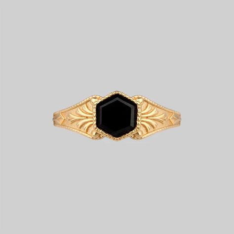 Goth Jewellery, Hexagon Ring, Vintage Inspired Rings, Silver Ring Designs, Accesories Jewelry, Black Jewel, Ring Inspo, Onyx Jewelry, Fall Winter Collection