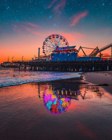 rydyhomas📸 at Santa Monica, California Los Angeles Wallpaper, Twitter Cover Photo, Ryan Thomas, Popular Places, La Jolla Cove, Beach Tattoo, Santa Monica Pier, Santa Monica California, American Road Trip