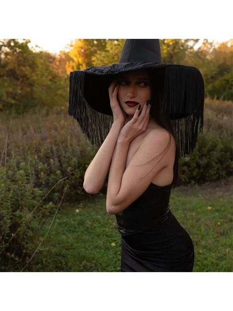 1pc Ladies' Black Oxford Cloth Witch Hat With Pleats & Tassels, Perfect For Party, Dance And Cosplay Costume | SHEIN USA Witch Hats Costume, Men Cosplay, Black Witch Hat, Wizard Hat, Adornos Halloween, Halloween Witch Hat, Halloween Masquerade, Male Cosplay, Masquerade Party