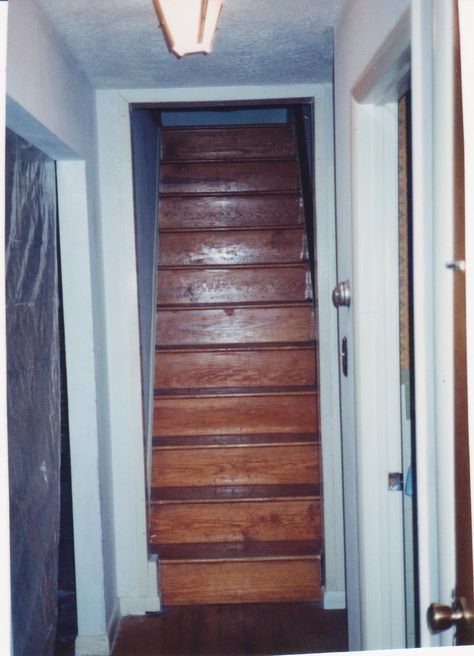 Converting closed stairs to open stairs - Home Improvement Stack Exchange Closed Off Staircase Ideas, Stacked Stairs, Opening A Staircase, Stairs That Turn A Corner, Closed To Open Staircase Remodel, Front Door Opens To Stairs, Enclosed Stairwell, Opening A Closed Staircase, How To Close Off Open Stairs