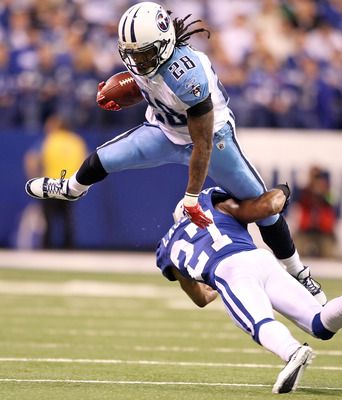 Chris Johnson Titans Football, Chris Johnson, Houston Oilers, Running Back, Sports Bar, Tennessee Titans, Beast Mode, Sports Illustrated, Nfl Football